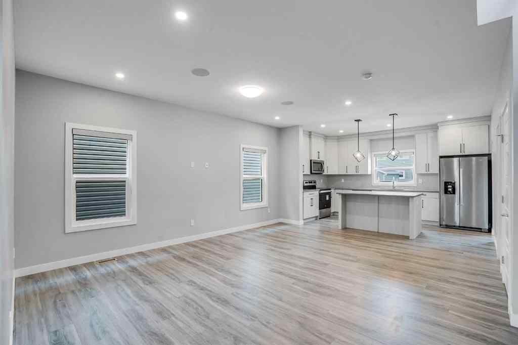 MLS® A2245133 - 62 Midtown Crossing SW in Midtown Airdrie, Residential