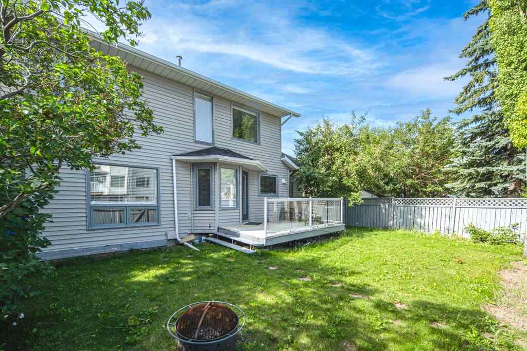 MLS® A2245136 - 67 Edgebrook Way NW in Edgemont Calgary, Residential