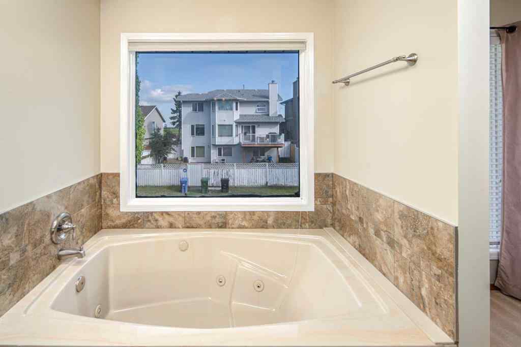 MLS® A2245136 - 67 Edgebrook Way NW in Edgemont Calgary, Residential