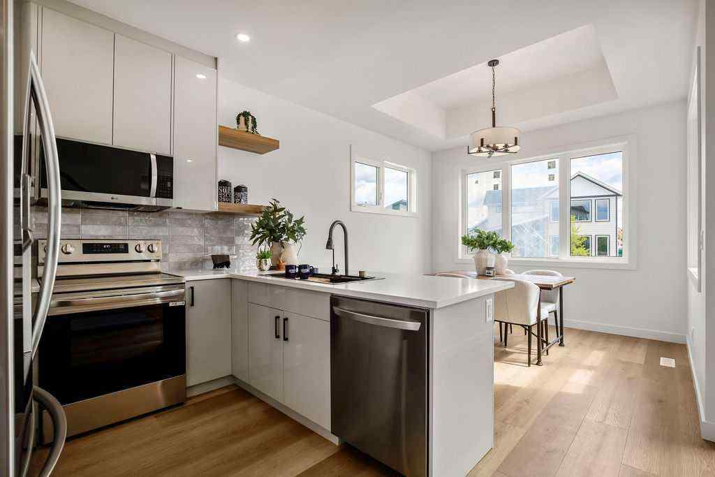 MLS® A2245137 - 642 Cottageclub Bend  in Cottage Club at Ghost Lake Rural Rocky View County, Residential