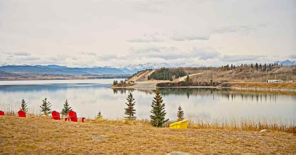 MLS® A2245137 - 642 Cottageclub Bend  in Cottage Club at Ghost Lake Rural Rocky View County, Residential
