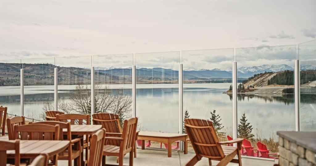 MLS® A2245137 - 642 Cottageclub Bend  in Cottage Club at Ghost Lake Rural Rocky View County, Residential