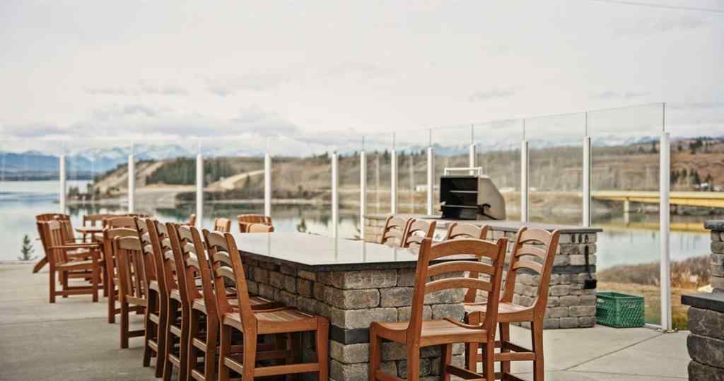 MLS® A2245137 - 642 Cottageclub Bend  in Cottage Club at Ghost Lake Rural Rocky View County, Residential