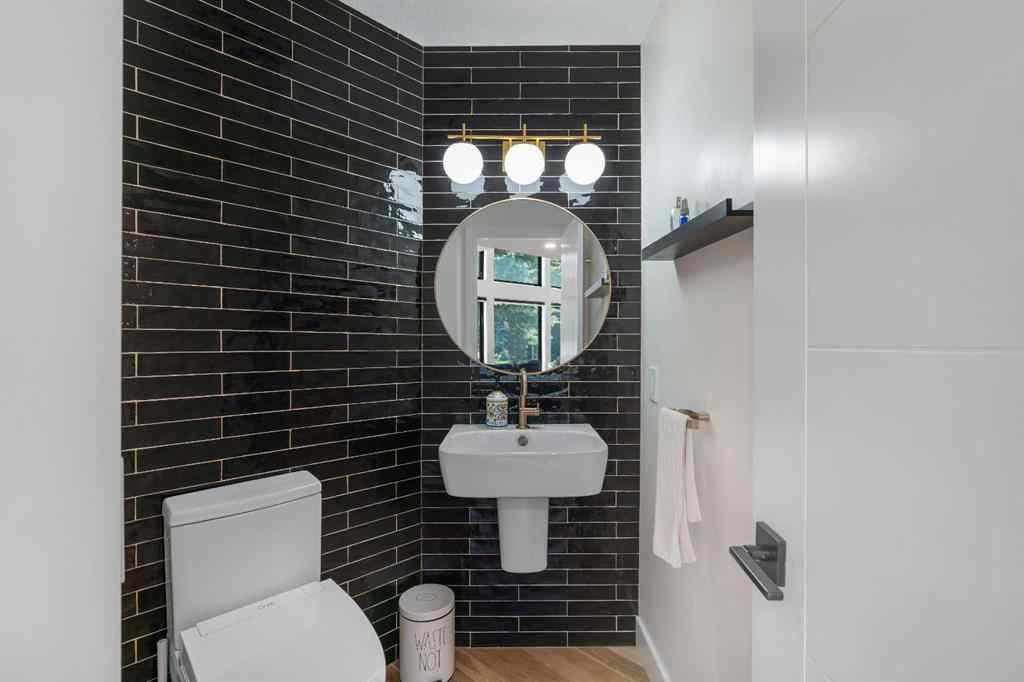 MLS® A2245149 - 931 Shawnee Drive SW in Shawnee Slopes Calgary, Residential
