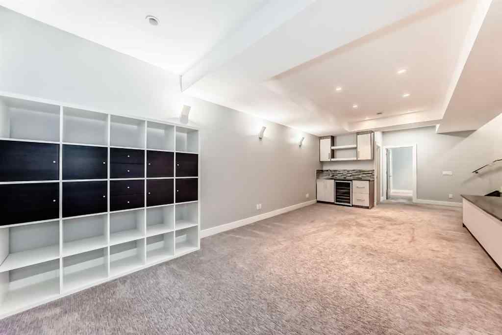 MLS® A2245151 - 2414 31 Avenue SW in Richmond Calgary, Residential