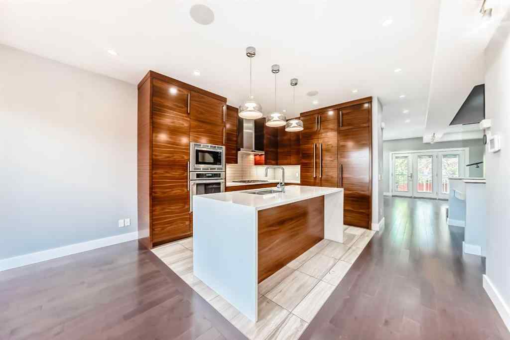 MLS® A2245151 - 2414 31 Avenue SW in Richmond Calgary, Residential