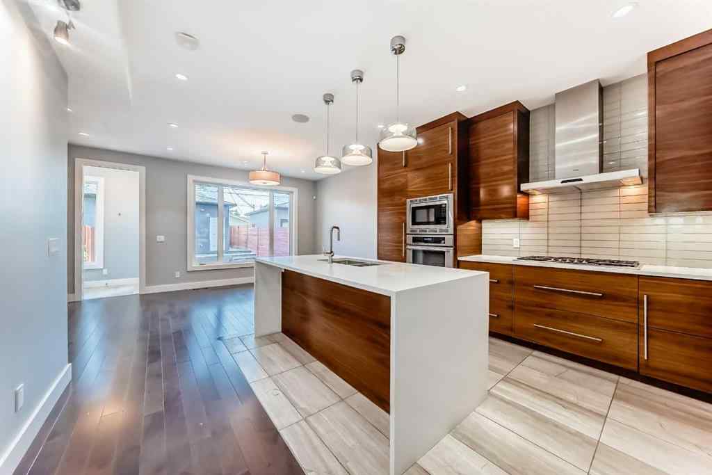 MLS® A2245151 - 2414 31 Avenue SW in Richmond Calgary, Residential