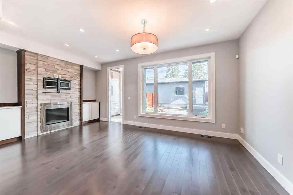 MLS® A2245151 - 2414 31 Avenue SW in Richmond Calgary, Residential