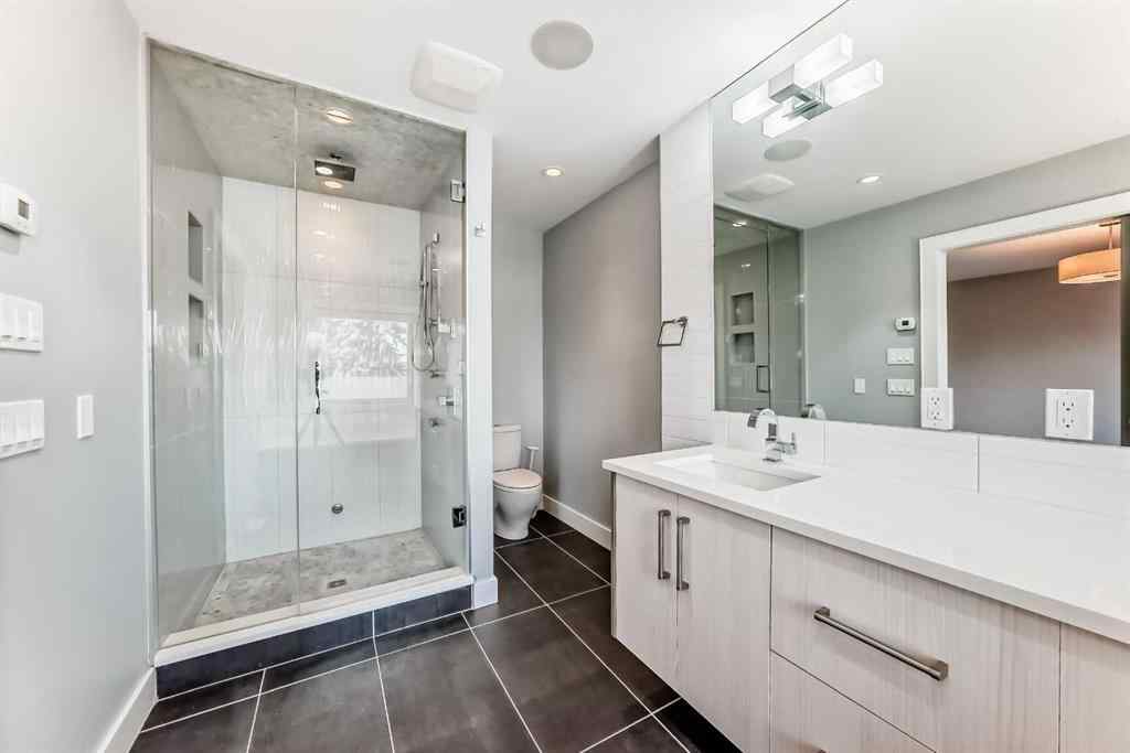MLS® A2245151 - 2414 31 Avenue SW in Richmond Calgary, Residential