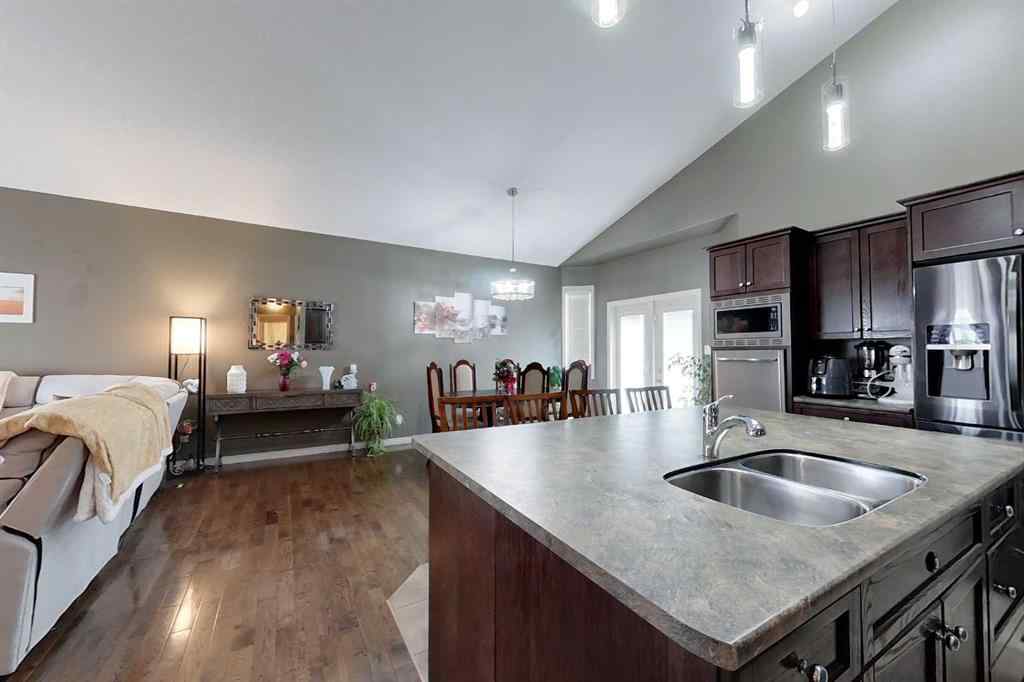 MLS® A2245155 - 913 7 Avenue SE in NONE Slave Lake, Residential