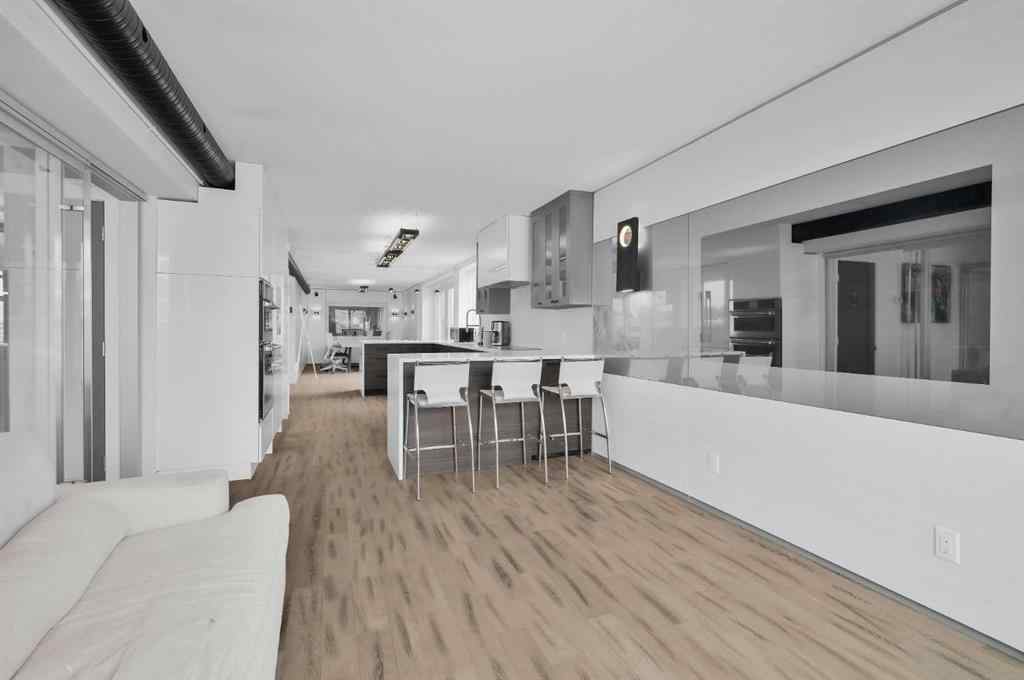 MLS® A2245161 - Unit #810 519 17 Avenue SW in Cliff Bungalow Calgary, Residential