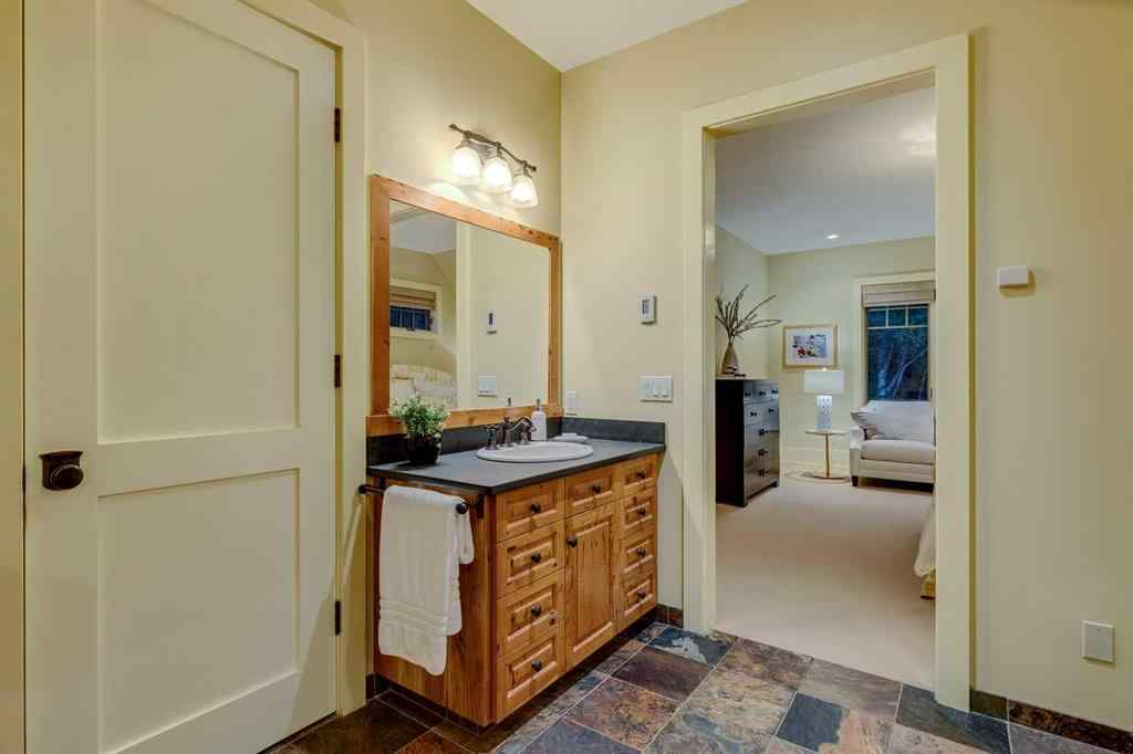 MLS® A2245169 - 1227 Lansdowne Avenue SW in Elbow Park Calgary, Residential