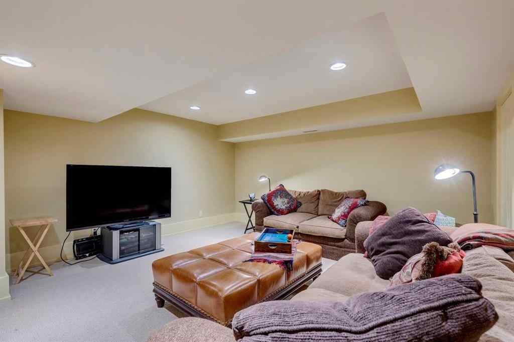 MLS® A2245169 - 1227 Lansdowne Avenue SW in Elbow Park Calgary, Residential