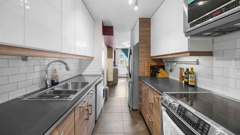 MLS® A2245171 - Unit #105 1320 12 Avenue SW in Beltline Calgary, Residential