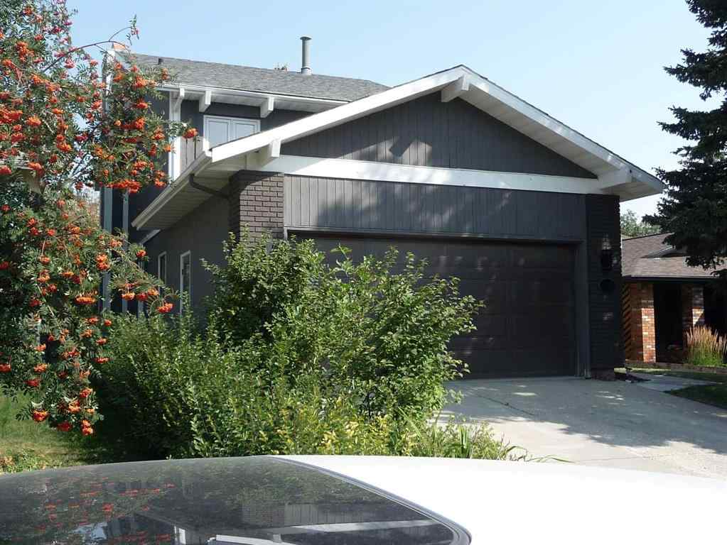 MLS® A2245178 - 235 Coachwood Crescent SW in Coach Hill Calgary, Residential
