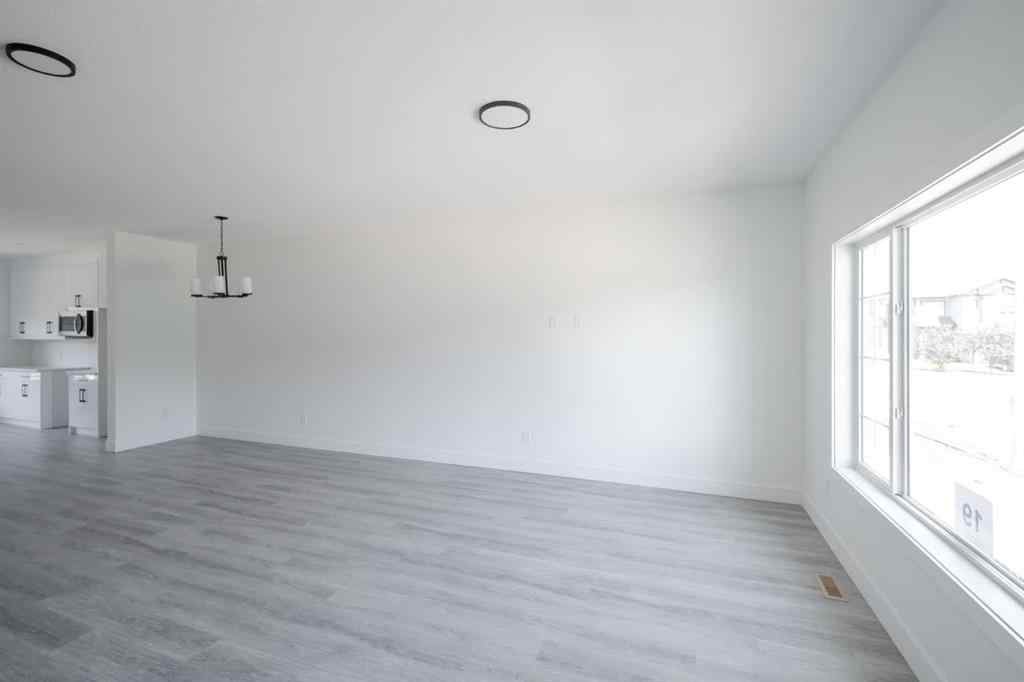 MLS® A2245183 - 19 Baysprings Terrace SW in Baysprings Airdrie, Residential