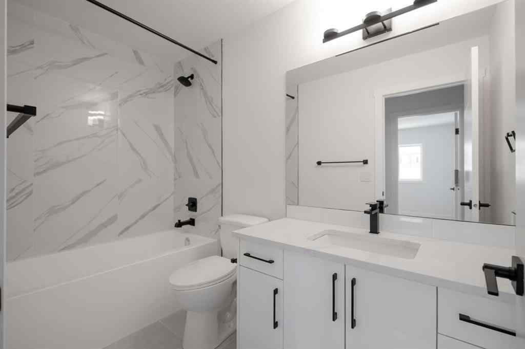 MLS® A2245183 - 19 Baysprings Terrace SW in Baysprings Airdrie, Residential