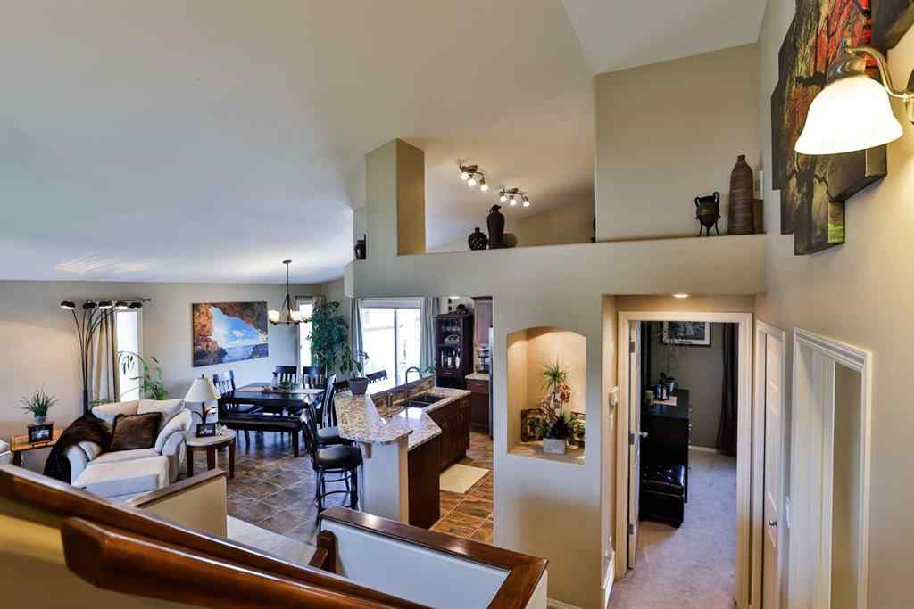 MLS® A2245195 - 240 Squamish Court W in Indian Battle Heights Lethbridge, Residential