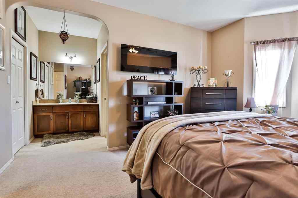 MLS® A2245195 - 240 Squamish Court W in Indian Battle Heights Lethbridge, Residential