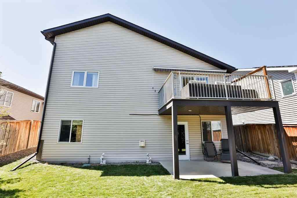 MLS® A2245195 - 240 Squamish Court W in Indian Battle Heights Lethbridge, Residential