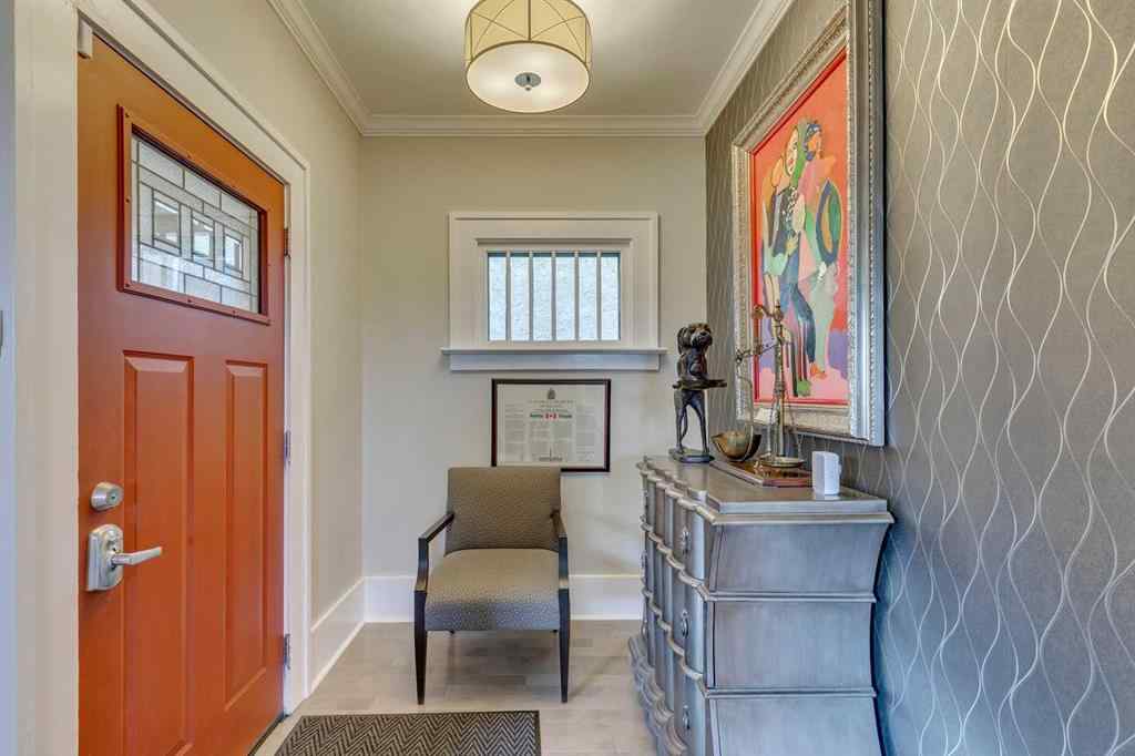 MLS® A2245198 - 302 24 Avenue SW in Mission Calgary, Residential