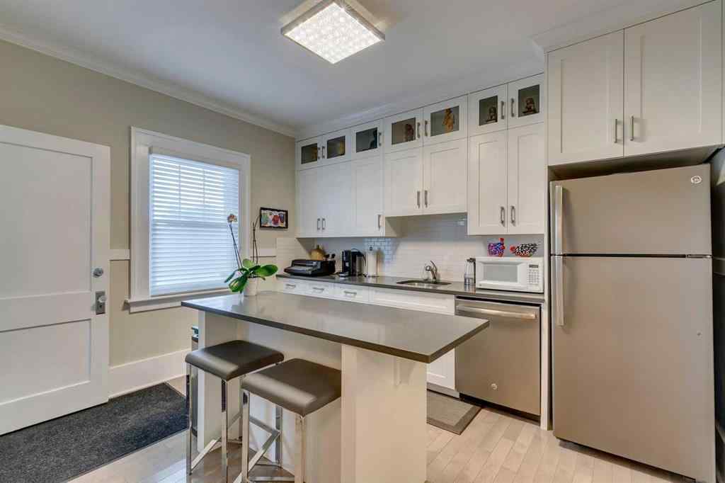 MLS® A2245198 - 302 24 Avenue SW in Mission Calgary, Residential