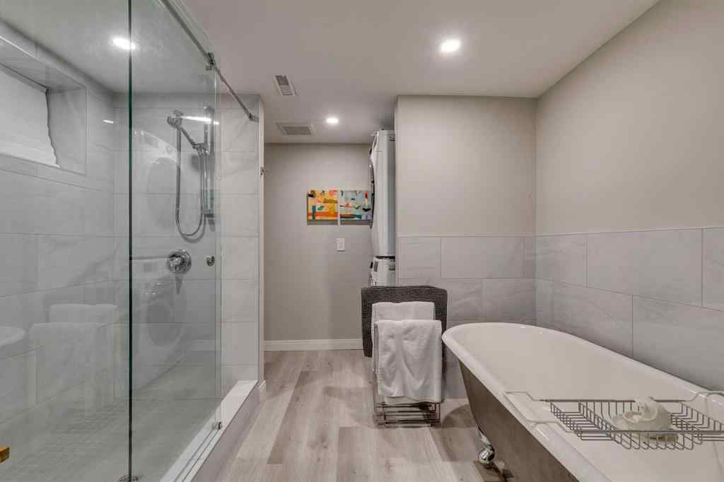 MLS® A2245198 - 302 24 Avenue SW in Mission Calgary, Residential