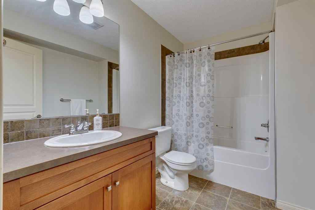 MLS® A2245233 - 2 Autumn Grove SE in Auburn Bay Calgary, Residential
