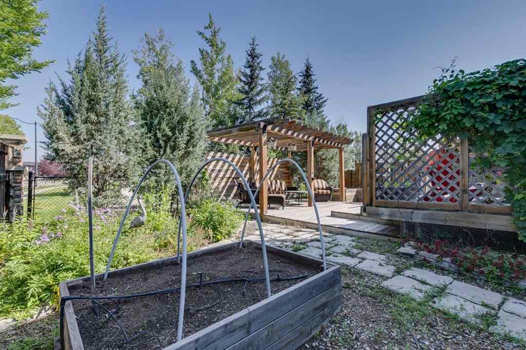 MLS® A2245233 - 2 Autumn Grove SE in Auburn Bay Calgary, Residential