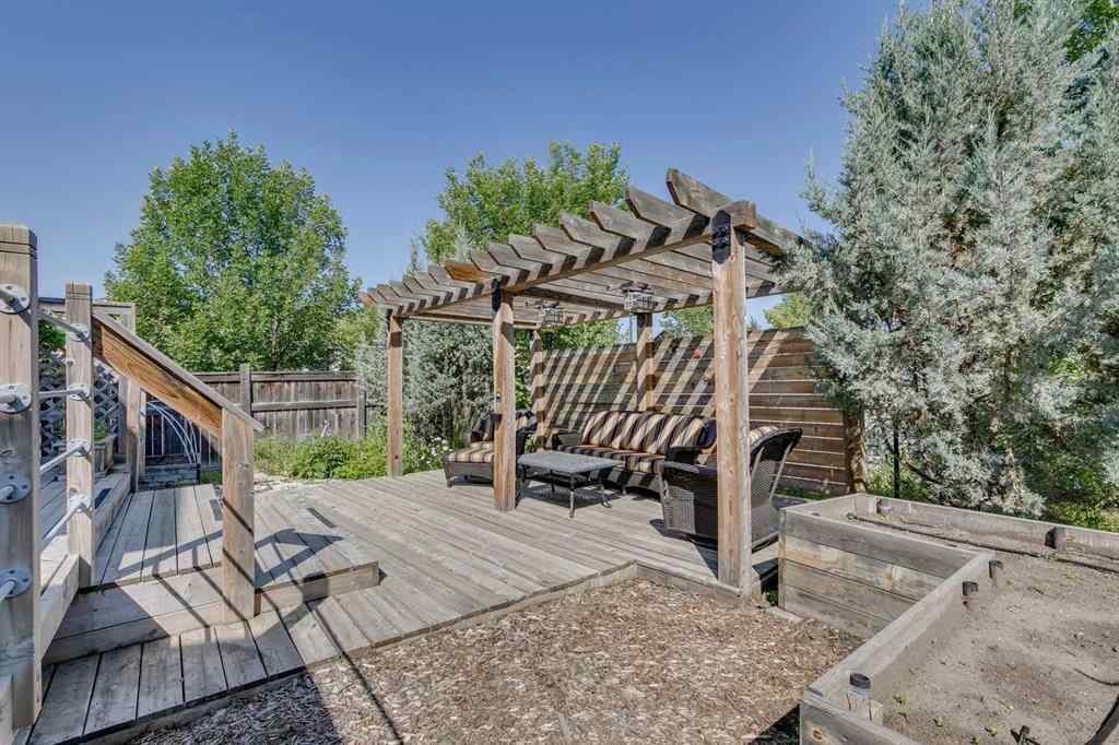 MLS® A2245233 - 2 Autumn Grove SE in Auburn Bay Calgary, Residential