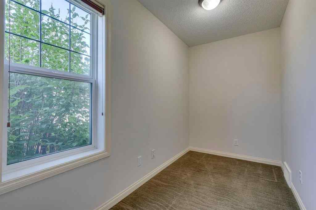 MLS® A2245233 - 2 Autumn Grove SE in Auburn Bay Calgary, Residential