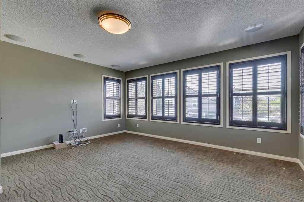 MLS® A2245233 - 2 Autumn Grove SE in Auburn Bay Calgary, Residential