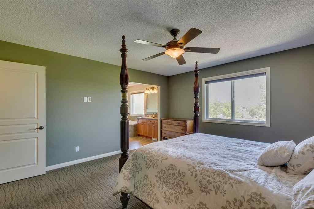 MLS® A2245233 - 2 Autumn Grove SE in Auburn Bay Calgary, Residential