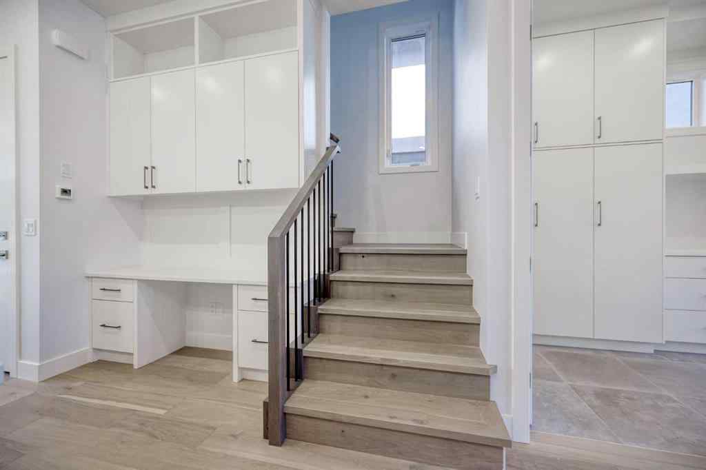 MLS® A2245237 - 2006 26A Street SW in Killarney/Glengarry Calgary, Residential