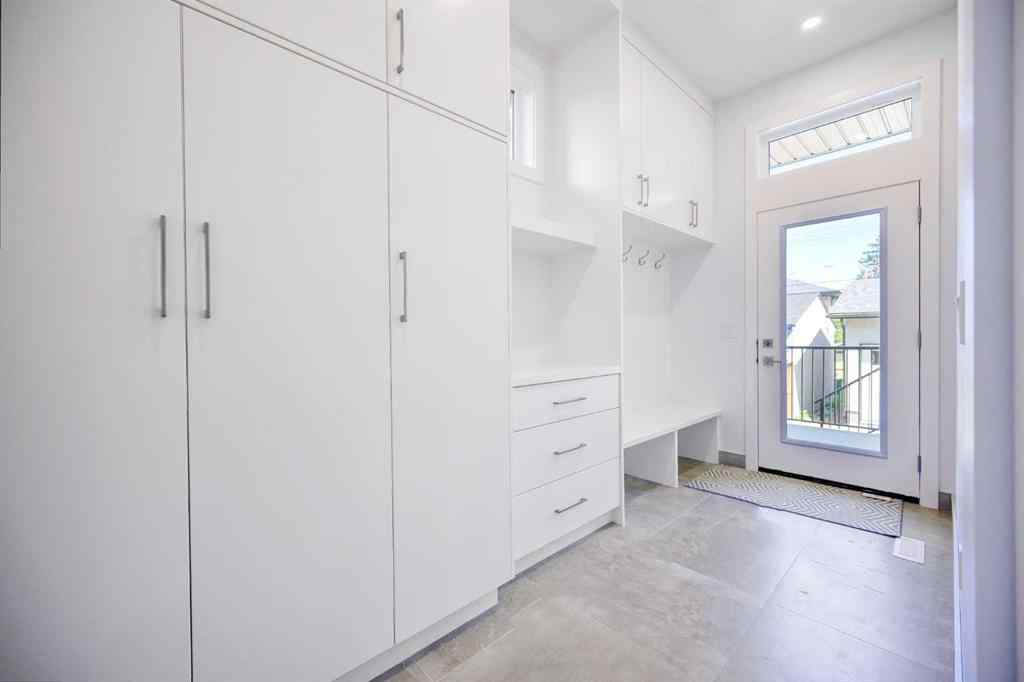 MLS® A2245237 - 2006 26A Street SW in Killarney/Glengarry Calgary, Residential