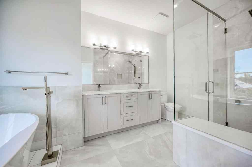 MLS® A2245237 - 2006 26A Street SW in Killarney/Glengarry Calgary, Residential