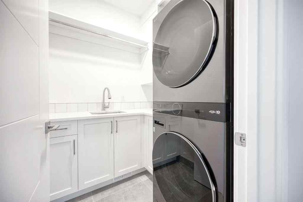 MLS® A2245237 - 2006 26A Street SW in Killarney/Glengarry Calgary, Residential