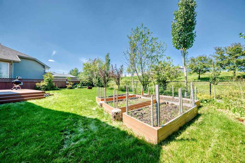 MLS® A2245243 - 149 Covehaven Gardens NE in Coventry Hills Calgary, Residential