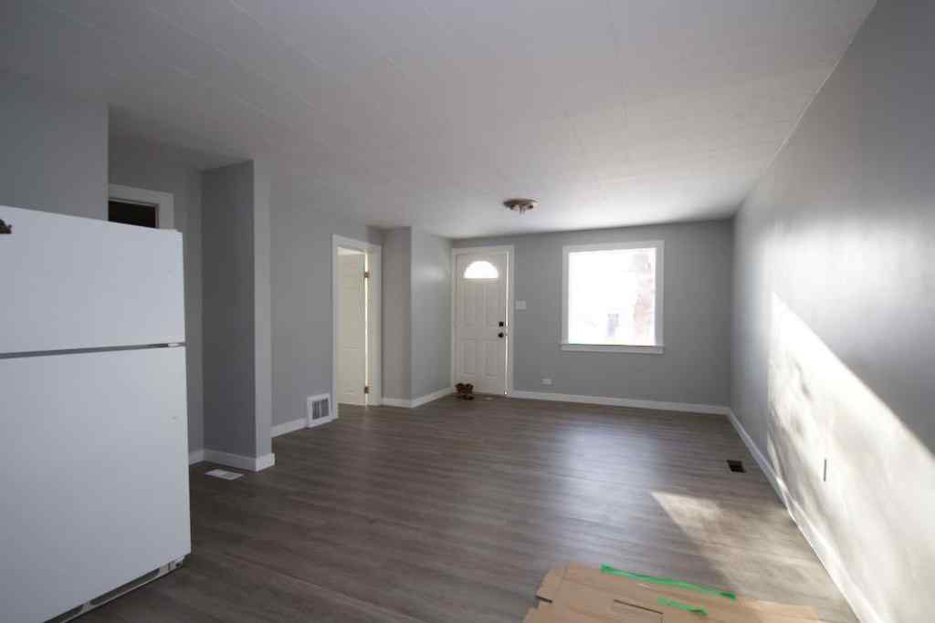 MLS® A2245244 - 318 8 Street SE in SE Hill Medicine Hat, Residential
