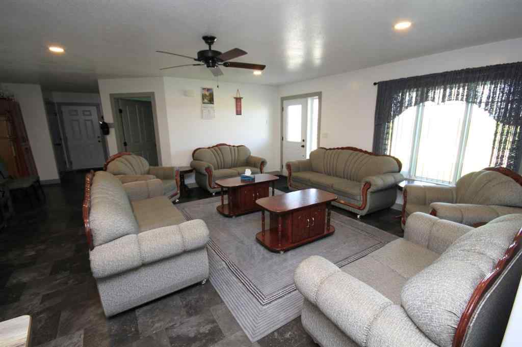 MLS® A2245248 - 212 3 Street N in NONE Grassy Lake, Residential