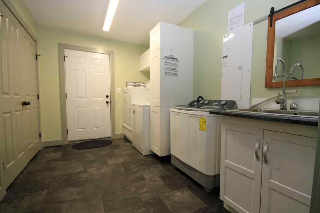 MLS® A2245248 - 212 3 Street N in NONE Grassy Lake, Residential