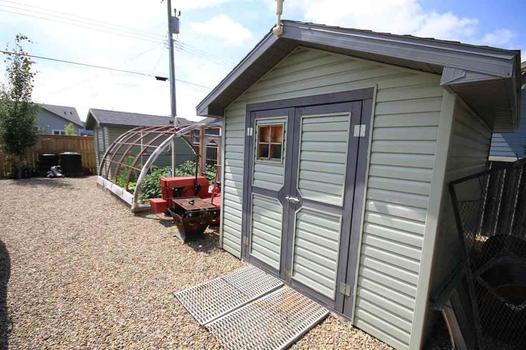 MLS® A2245248 - 212 3 Street N in NONE Grassy Lake, Residential