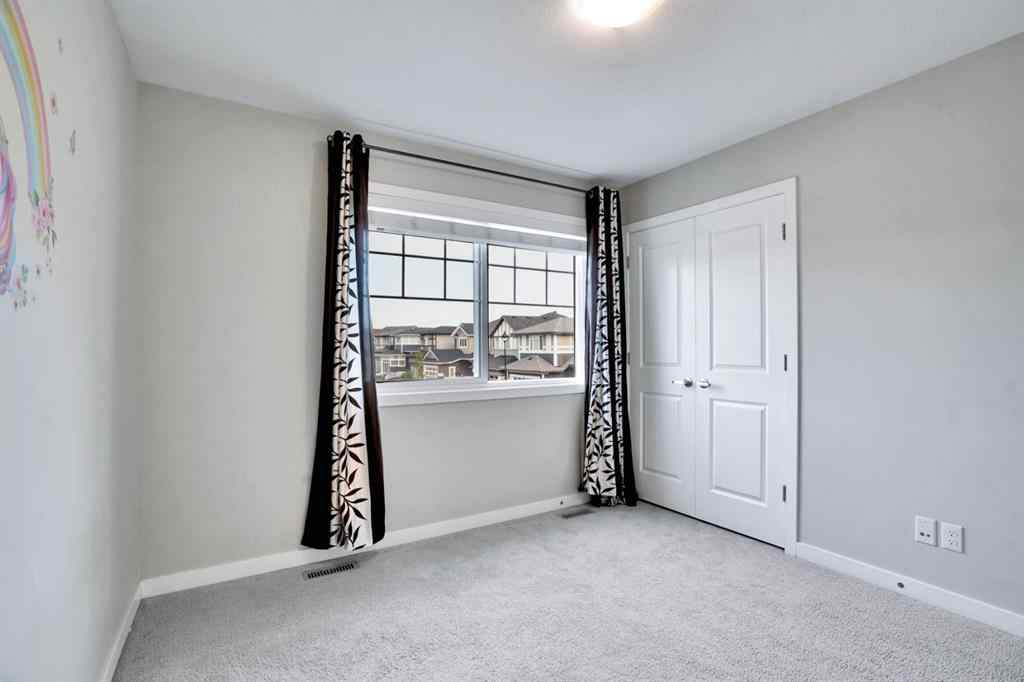 MLS® A2245250 - 21 Kingsbury Close SE in Kings Heights Airdrie, Residential