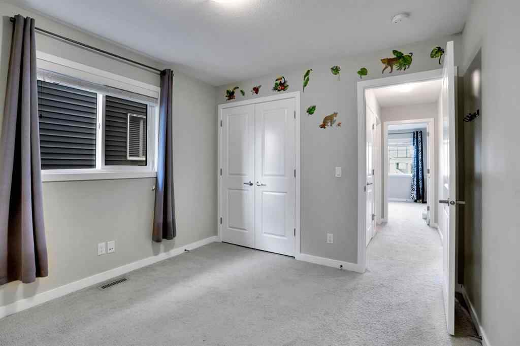 MLS® A2245250 - 21 Kingsbury Close SE in Kings Heights Airdrie, Residential