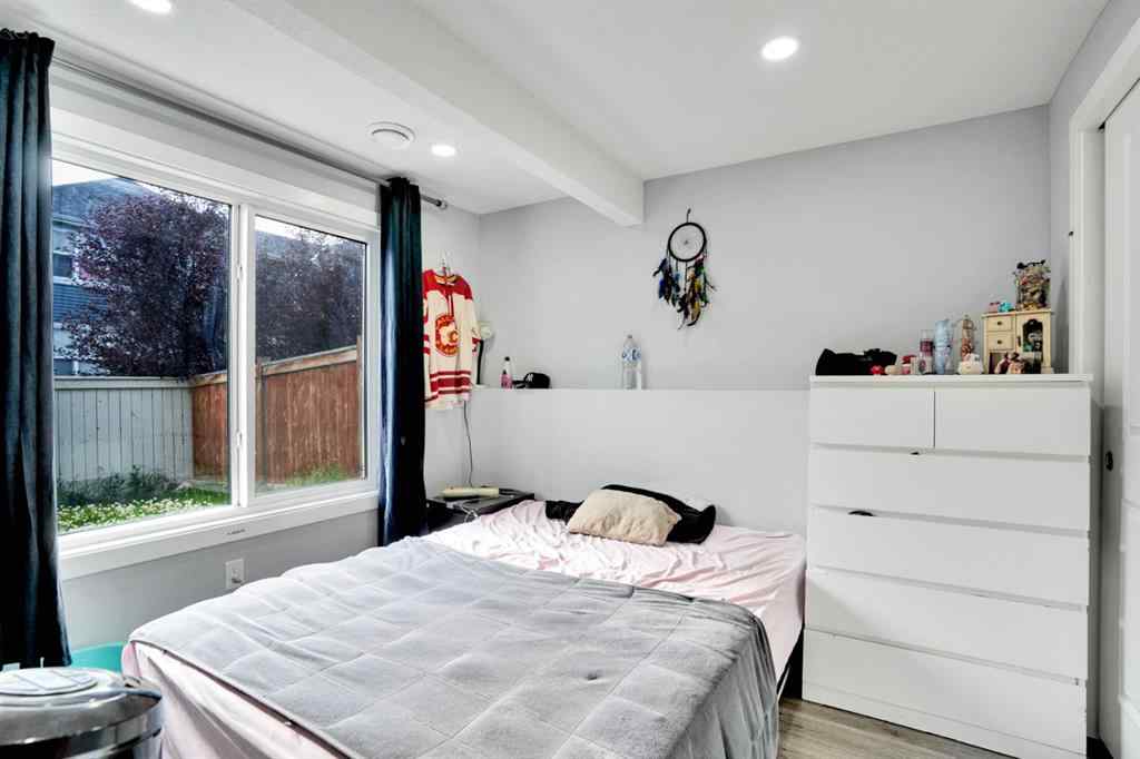 MLS® A2245250 - 21 Kingsbury Close SE in Kings Heights Airdrie, Residential