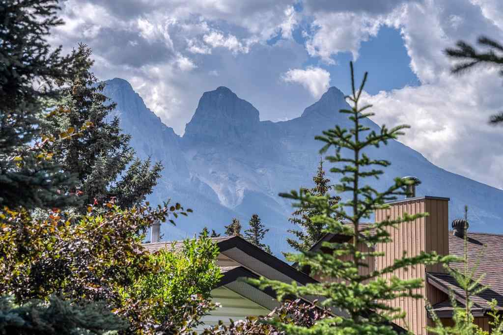 MLS® A2245255 - 330 Canyon Close  in Cougar Creek Canmore, Residential