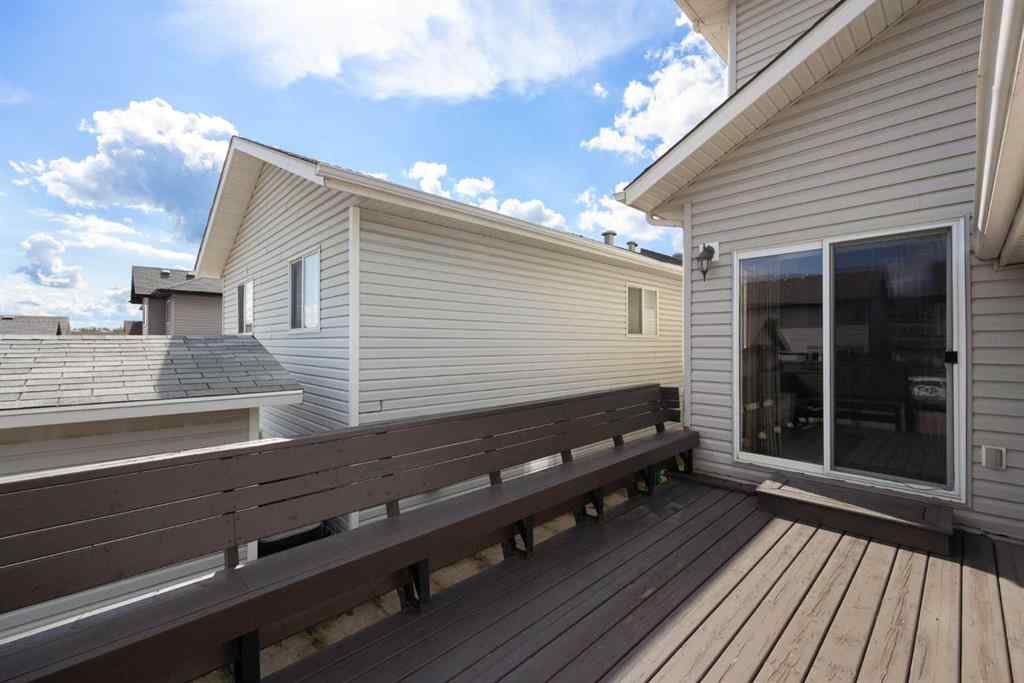MLS® A2245256 - 274 Thrush Street  in Eagle Ridge Fort McMurray, Residential