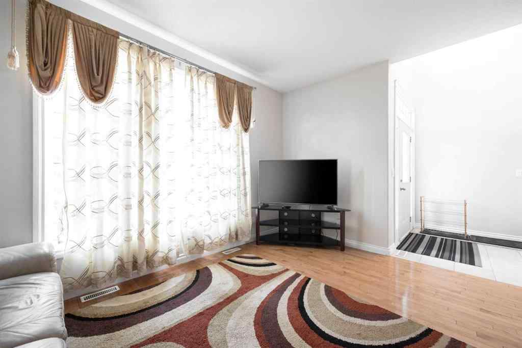 MLS® A2245256 - 274 Thrush Street  in Eagle Ridge Fort McMurray, Residential