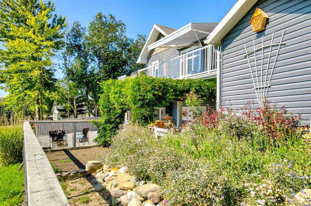 MLS® A2245263 - 506 1 Street  in NONE Rural Pincher Creek No. 9, M.D. of, Residential