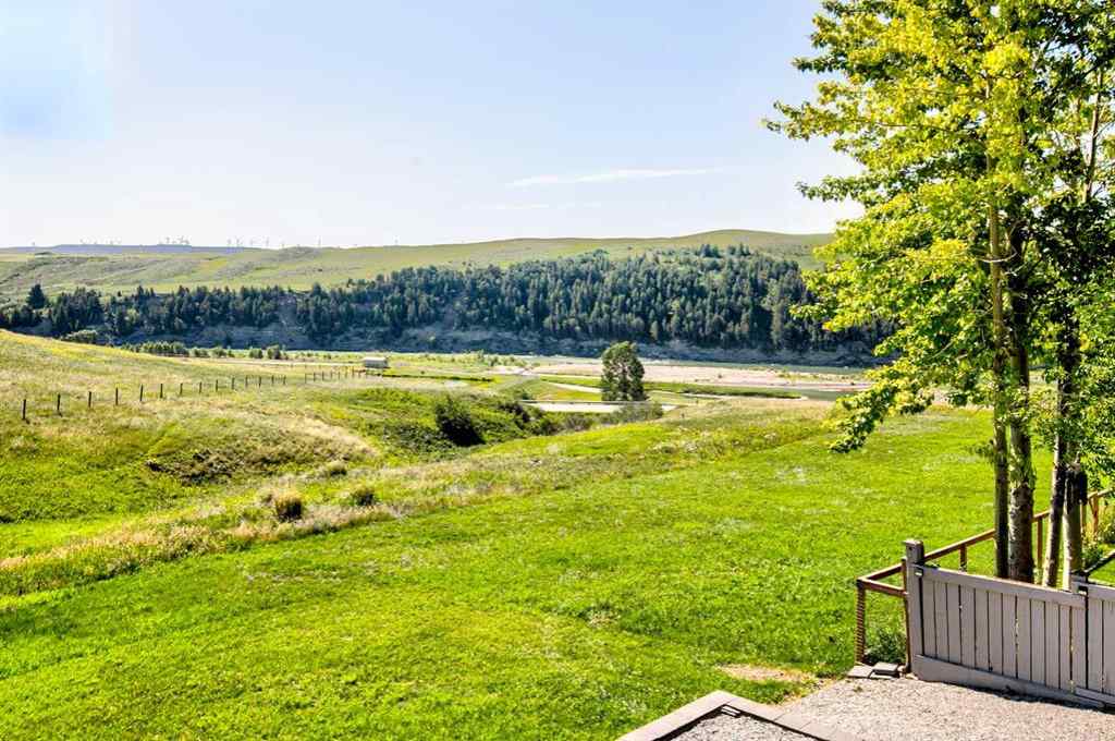 MLS® A2245263 - 506 1 Street  in NONE Rural Pincher Creek No. 9, M.D. of, Residential